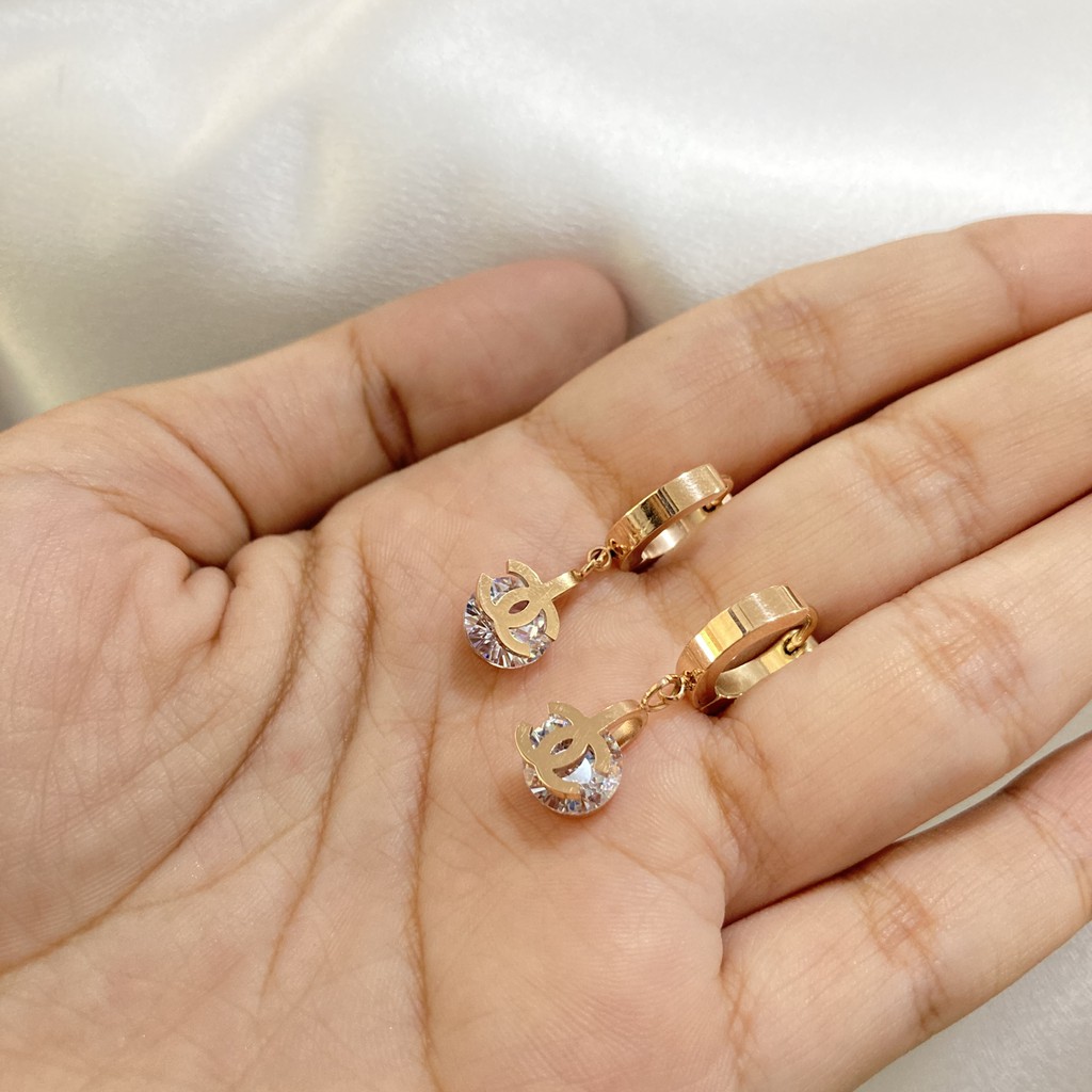 Anting Jepit Titanium Permata Anti Karat Aksesoris Perhiasan