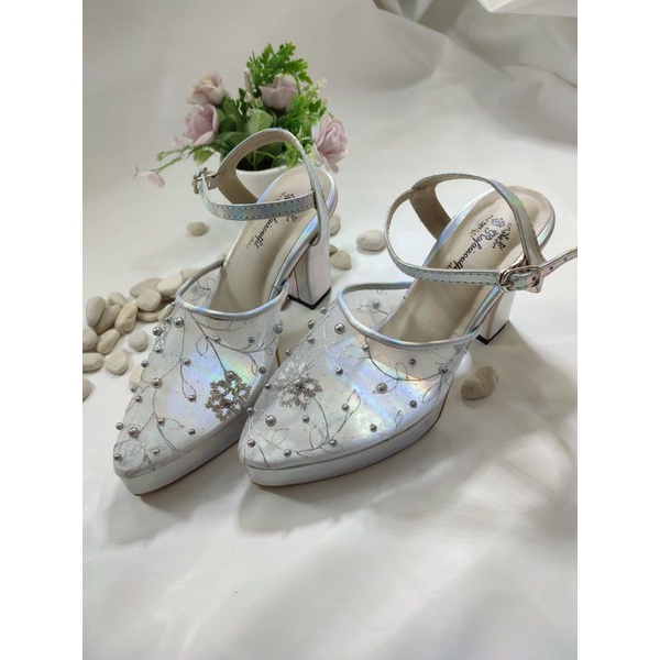 sepatu Purri mutiara wrna silver tali tinggi 9cm tahu