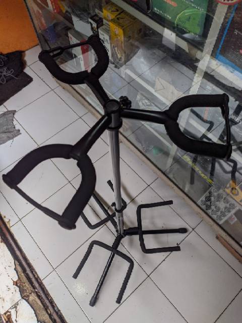 Stand Gitar Triple Lock Neck Import Quality Paladin