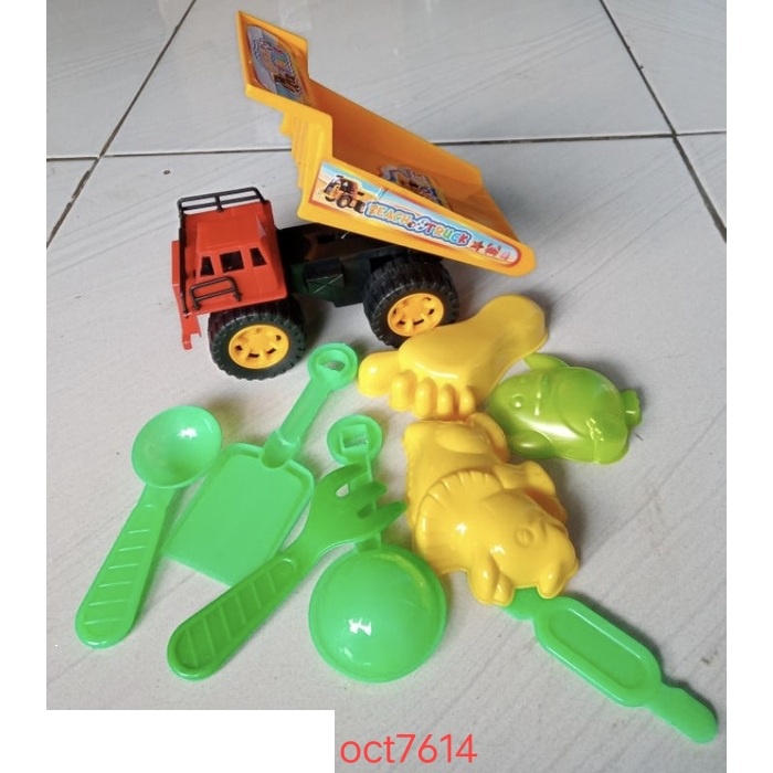 MAINAN ANAK OCT7614 TRUCK DAN CETAKAN PASIR KECIL