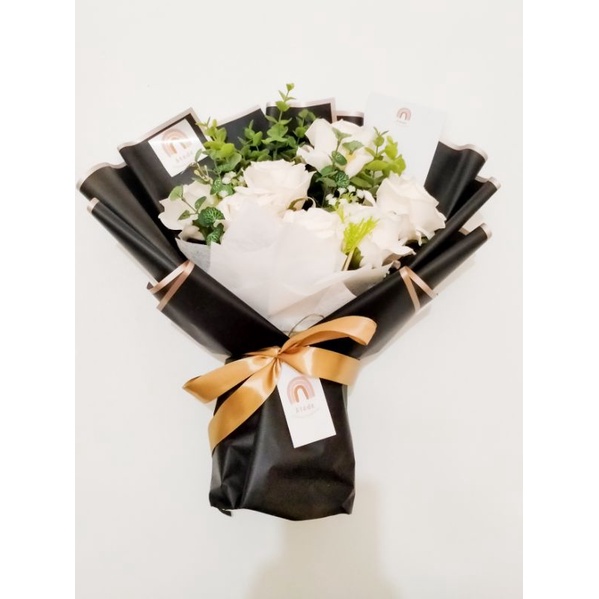 

Artificial Flower Bouquet