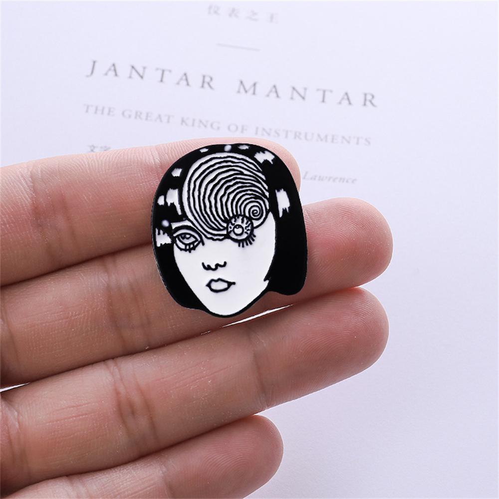 Lanfy Junji Ito Anime Pin Anime Jepang Gadis Hadiah Korsase Kawakami Tomie Horrific Picasso Style Pin Badge