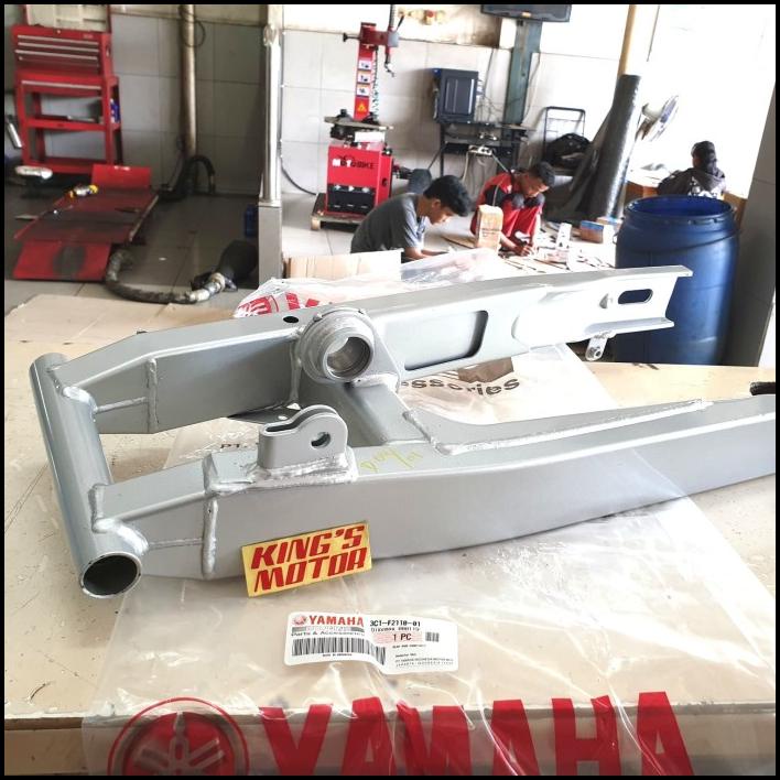 Swing Arm Vixion Old (3C1)Asli Yamaha