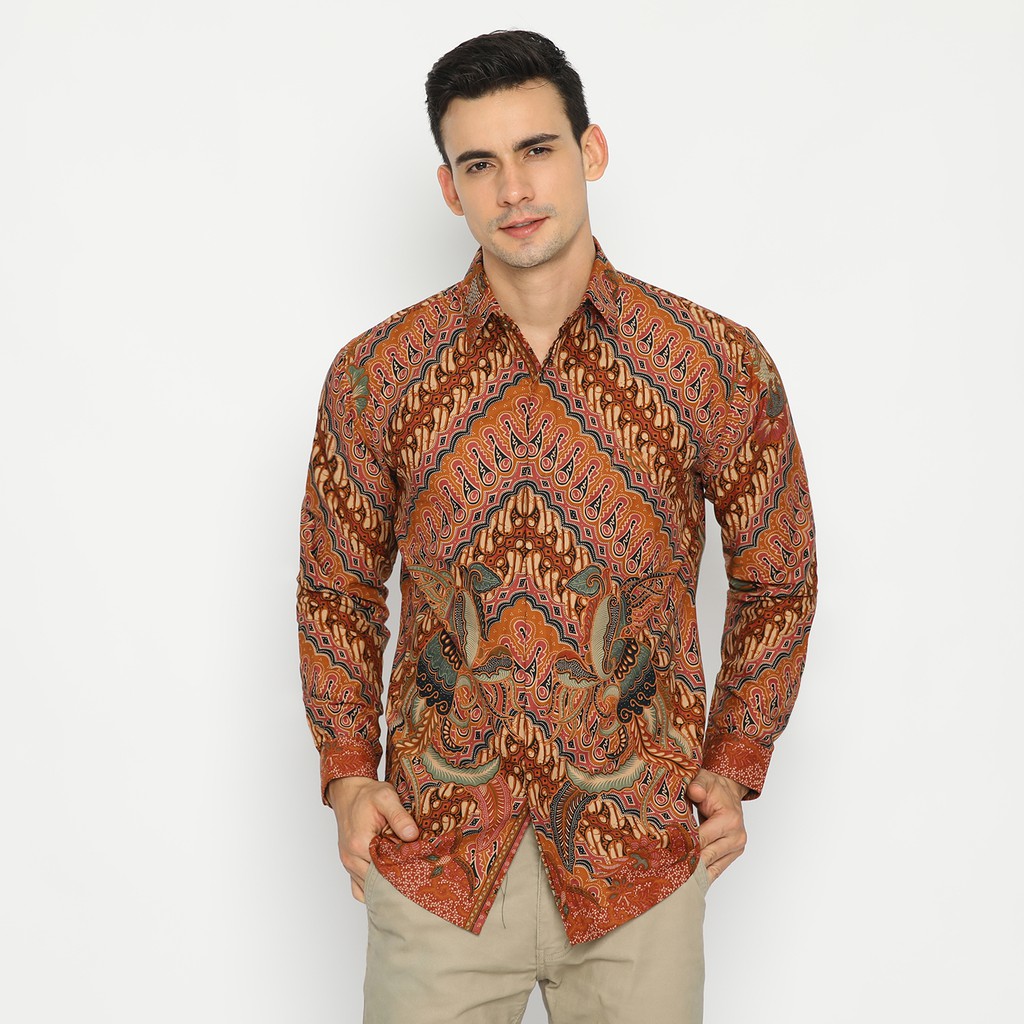 BATIK PRIA LENGAN PANJANG Kemeja Premium Parang Seling Kusumo Coklat Cokelat 727239 Cap 72 - Baju Kemeja Atasan Pakaian Setelan Batik Pria Cowok Laki Laki Remaja Keluarga Kantor Lengan Panjang Modern Slimfit Slim Fit Premium Kekinian