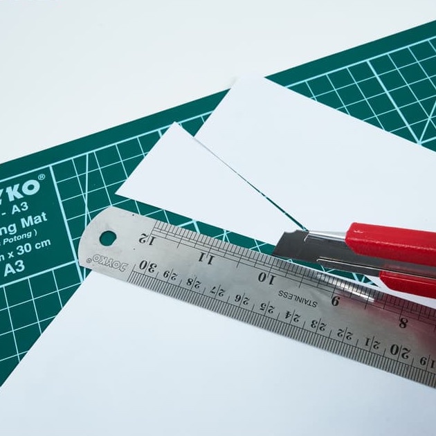 

Cuci Gudang Tatakan Alat Potong Cutter Kertas Merk Joyko Cm-A3 Diskon