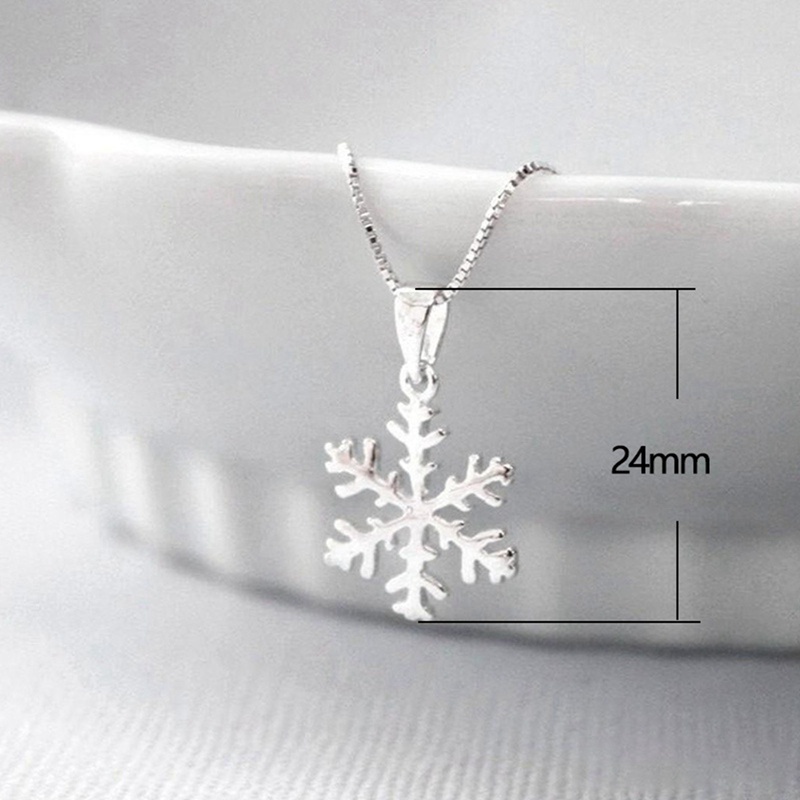 Fancyqube Kalung Rantai Liontin Snowflake Warna Silver Untuk Wanita