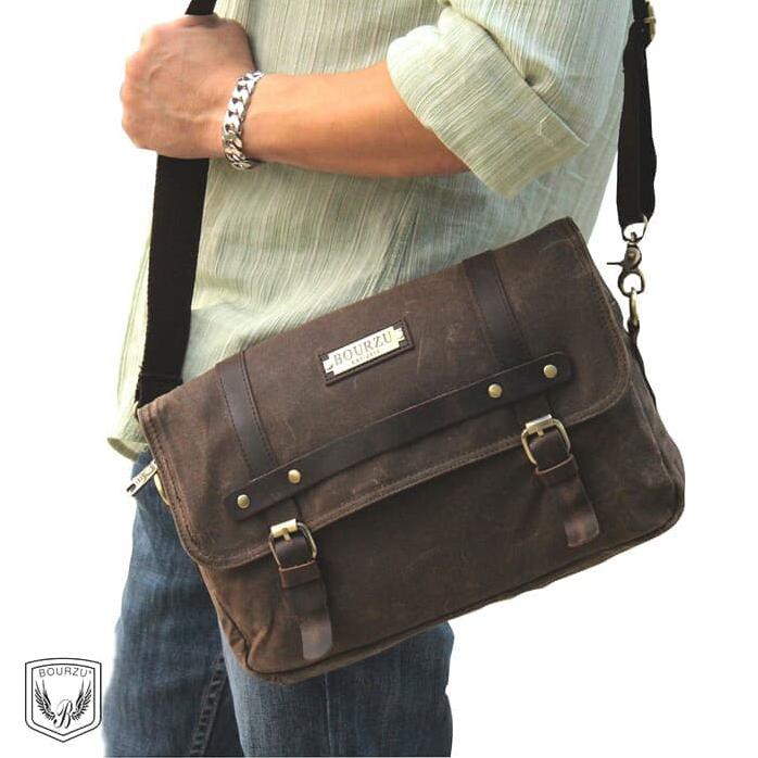 TAS SELEMPANG/ SHOULDER WATER PROOF BAG BOURZU