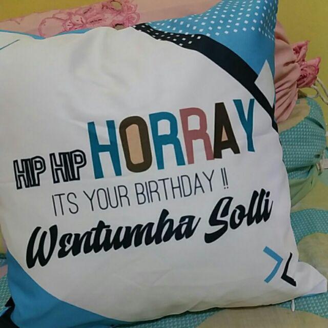 Bantal Custom Ulang Tahun Warna Biru Tambah Nama