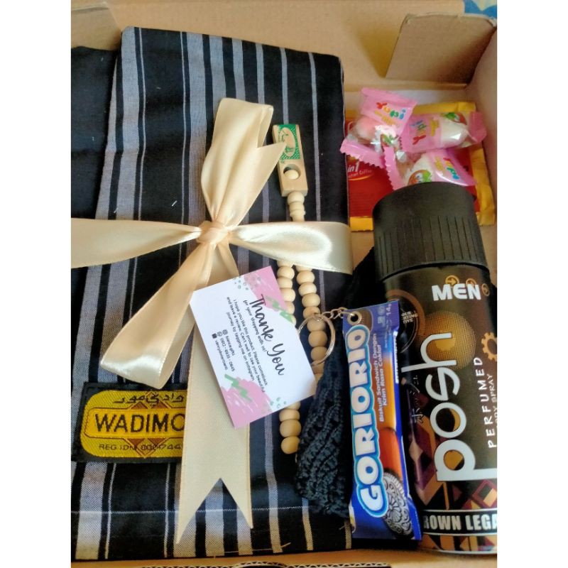 

PAKET IBADAH COWOK | KADO WISUDA | GIFT BOX | ULANG TAHUN COWOK 1 | HAMPERS LEBARAN