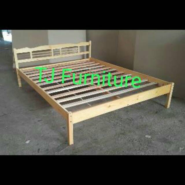  Tempat  tidur  kayu  Ranjang kayu  no  2  uk 160x200cm murah 