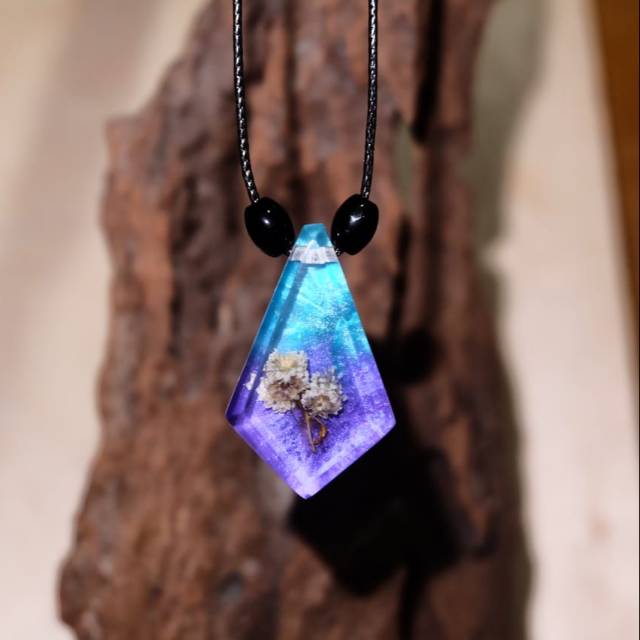 kalung resin edelweis pria wanita etnik tali korea