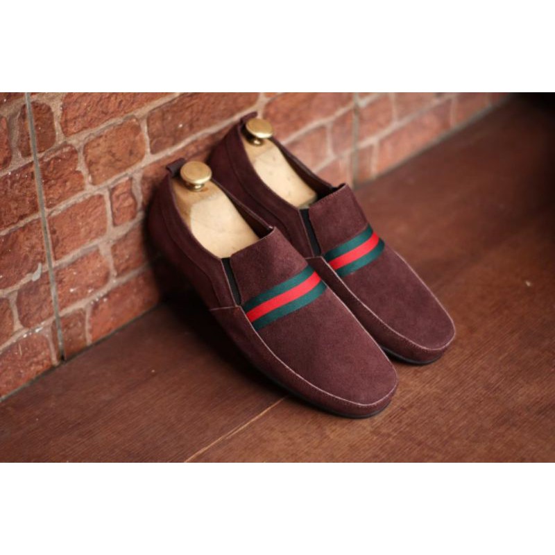 WOLF x YOMI - Sepatu Kasual Casual Pria Slip ON Santai Kasual Kerja Kuliah Ori Brand Kulit Asli