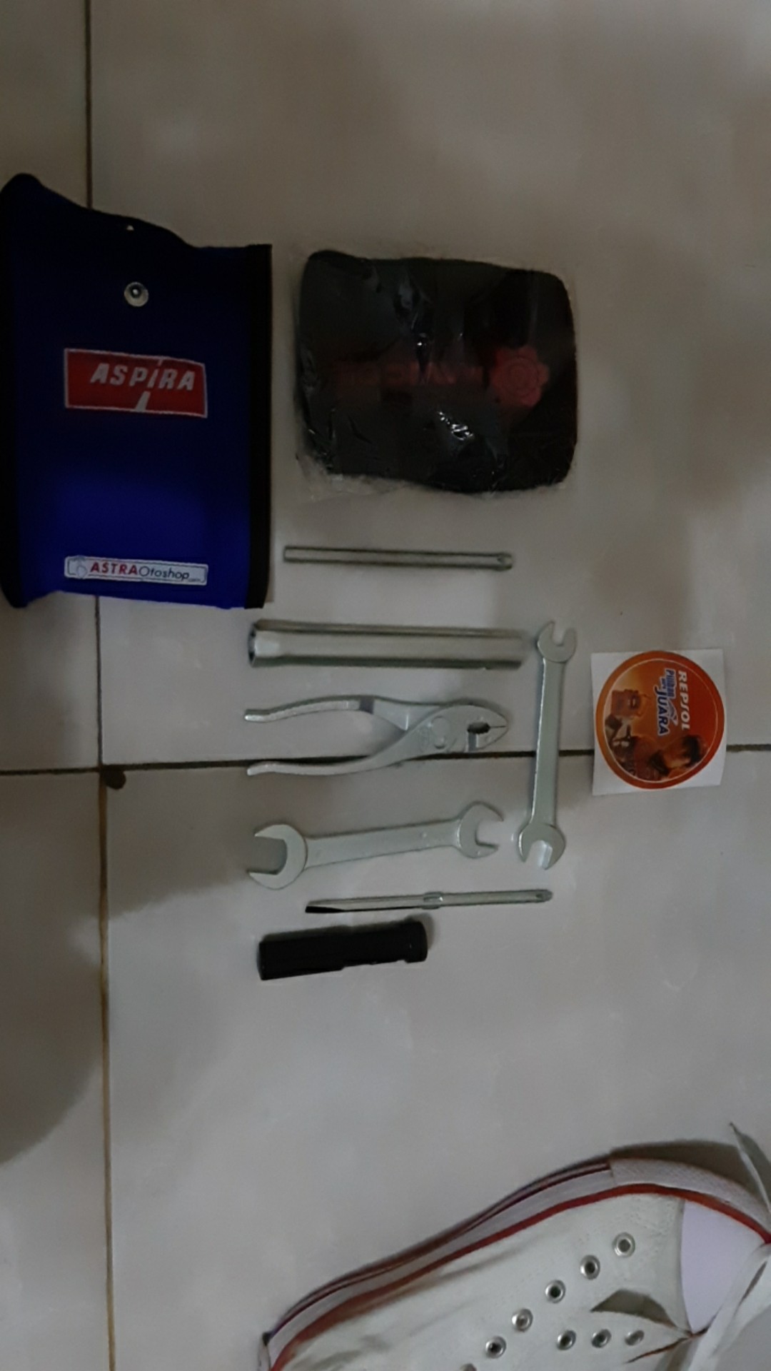 Toolkit Motor / Tool Set Aspira 5pc  Kunci Busi / Tang / Obeng + / - Kunci Pas 10 / 12 Dan 14 / 17
