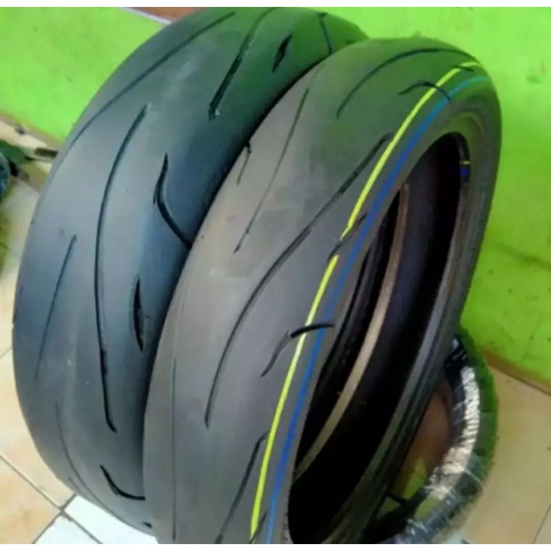 ban second merk zeneos,,ring 130/60,17,,,110/70,17