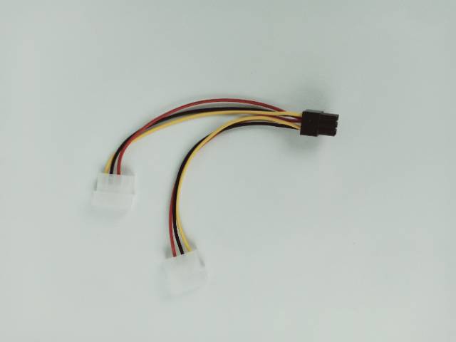 KABEL POWER VGA / ADAPTER 2 MOLEX TO 6 PIN / 6PIN PCIE / PCI-E