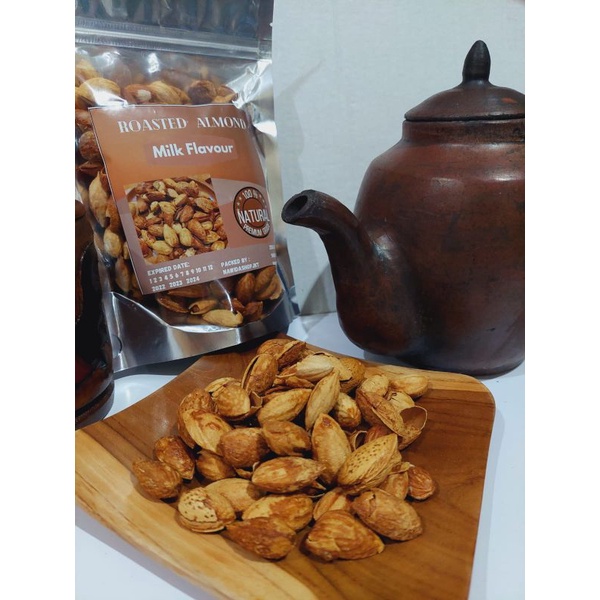 Kacang Almond Panggang Susu Roasted 1 Kg Kulit Manis Gurih Enak Jakarta