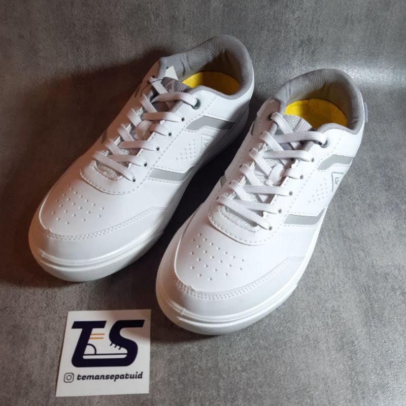 AEROSTREET TOKYO PUTIH ABU WHITE GRAY - SEPATU SNEAKERS CASUAL SPORT SEKOLAH PRIA WANITA ORIGINAL