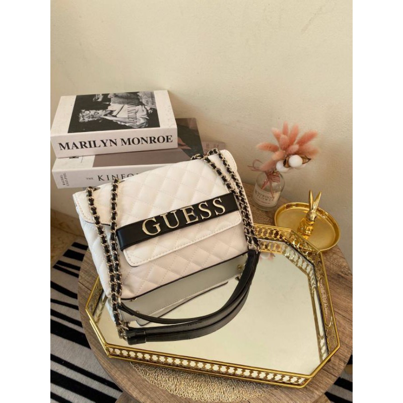 GUESSS Illy Crossbody Bag