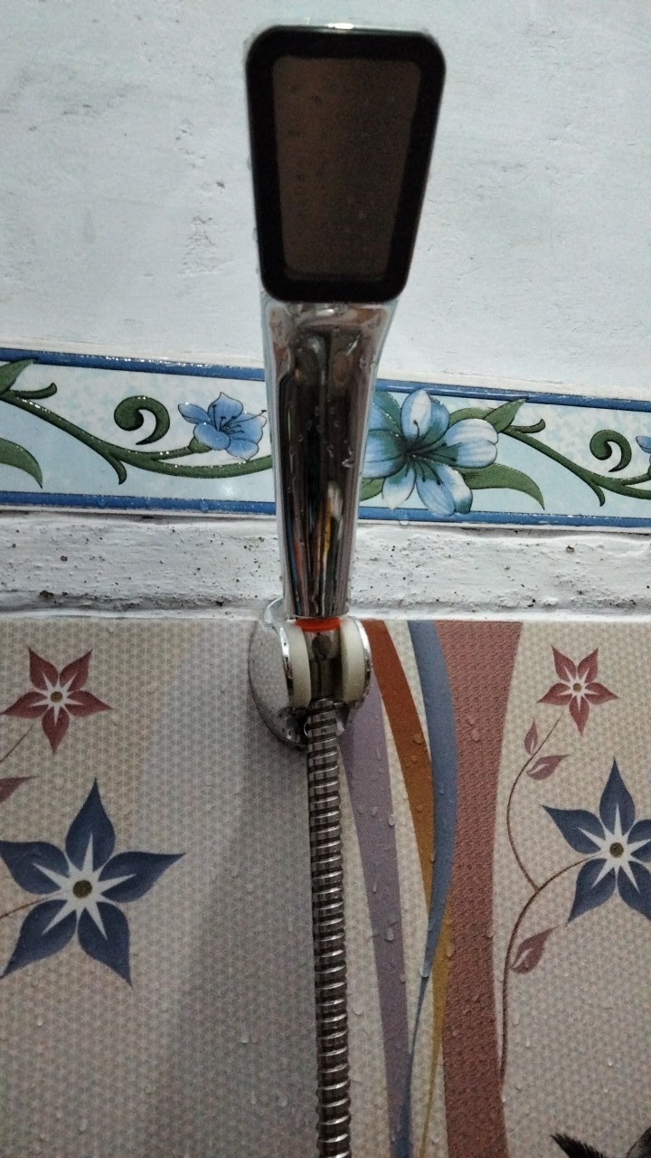 Shower Aerator Paket Shower 300 Lubang Paket Selang Flexible 150cm Dan Braket System