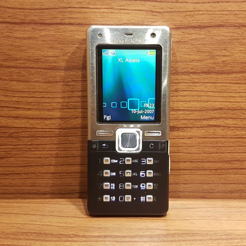 HP Handphone Jadoel Sony Ericsson T650i Normal Siap Pakai Original Not W350 Atau W802 Atau Z610