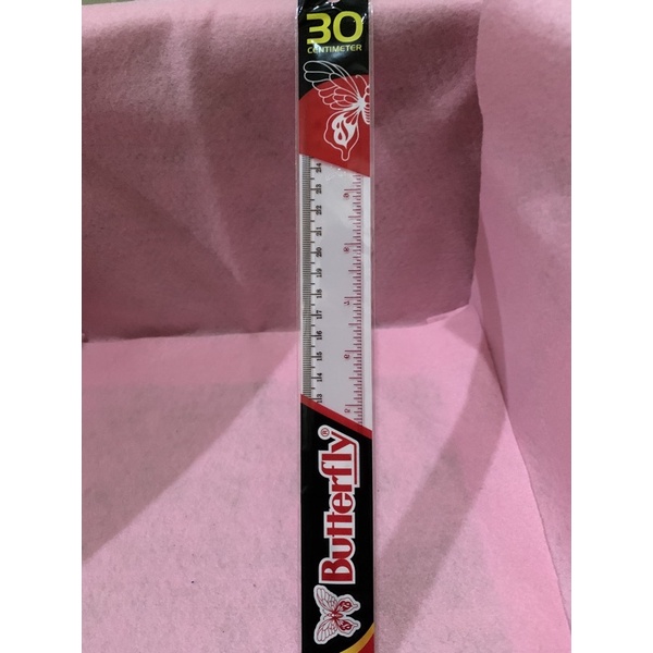 

Penggaris Butterfly 30cm / Garisan Acrylic / Ruler