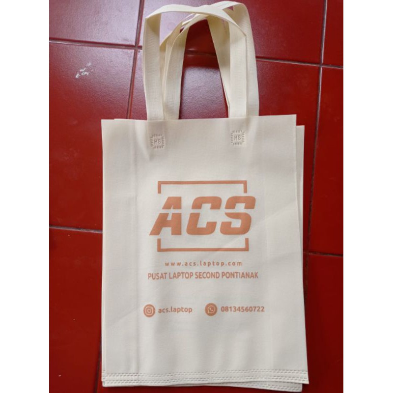 

Goodie bag Tas Spunbond Sablon 30X40X8CM