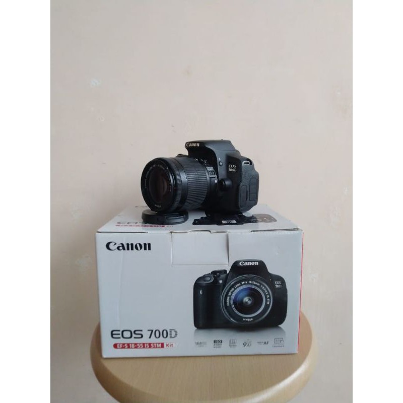 Kamera Canon 700D Bekas