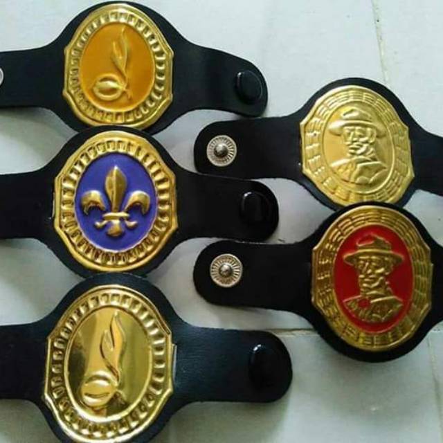 

Ring Hasduk Pramuka Kalep Kuningan / Kolong Hasduk Pramuka Ecer