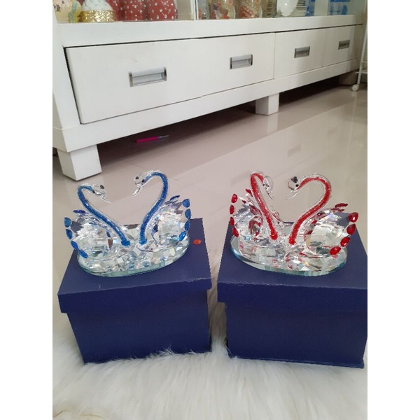 PAJANGAN KRISTAL ANGSA