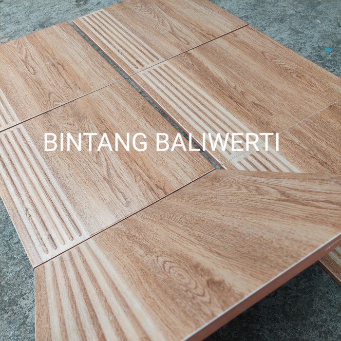 Jual Keramik X Stepnosing Tangga Stepnosing Motif Kayu Terazzo