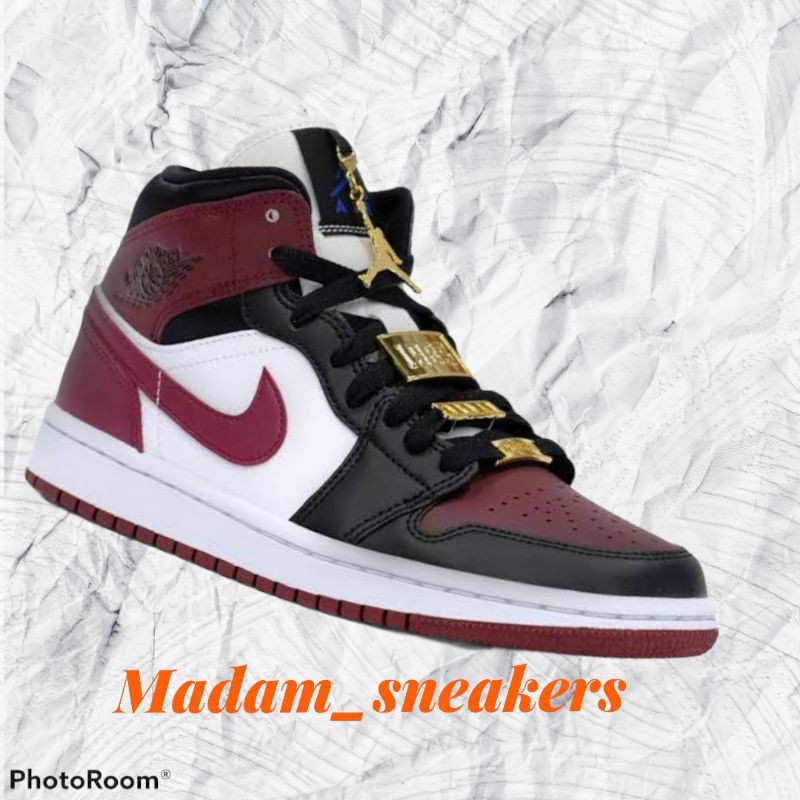Sepatu Nike Air Jordan 1 Mid Burgundy