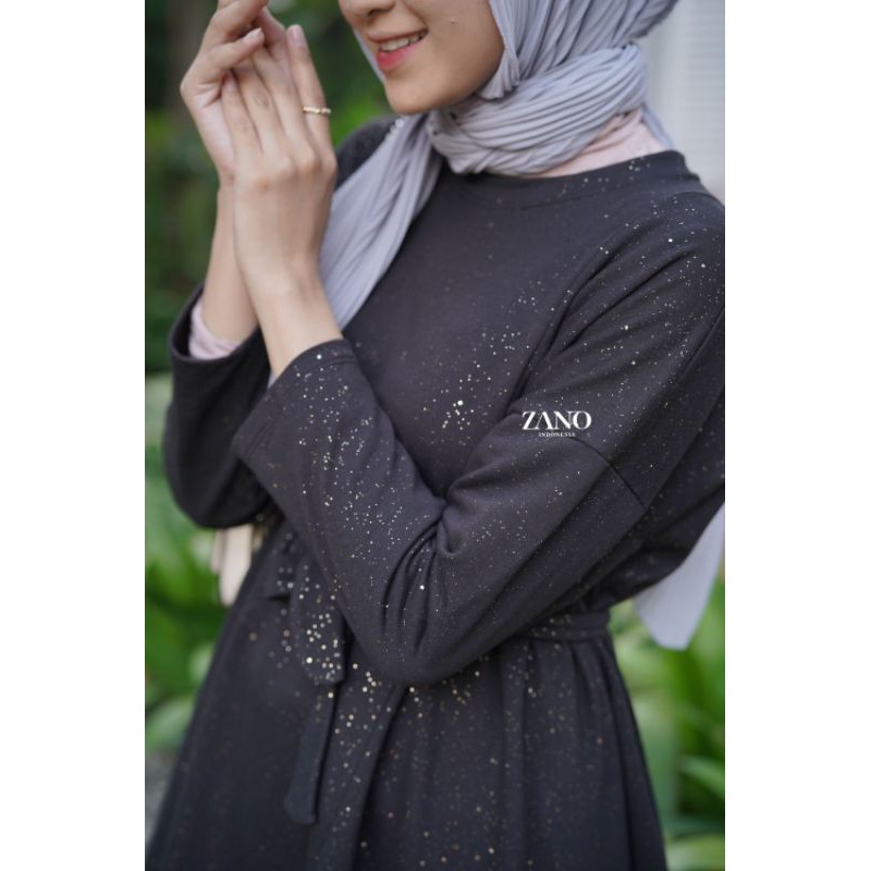 ZANO BASICS Clara Tunik Hitam Blink