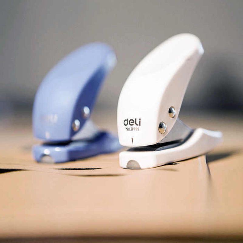 

Deli 0111 One hole punch