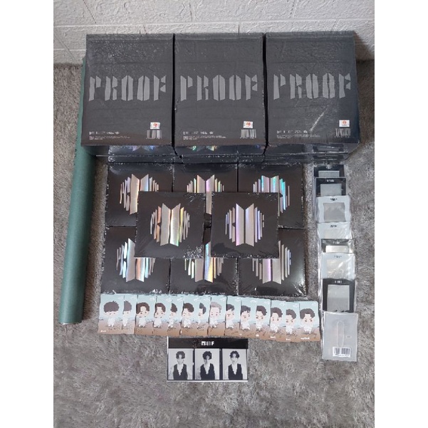 [READY STOCK] ALBUM PROOF COMPACT