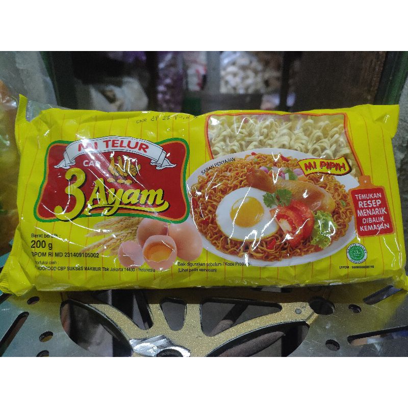 

Mie Telur Cap 3 ayam 200g