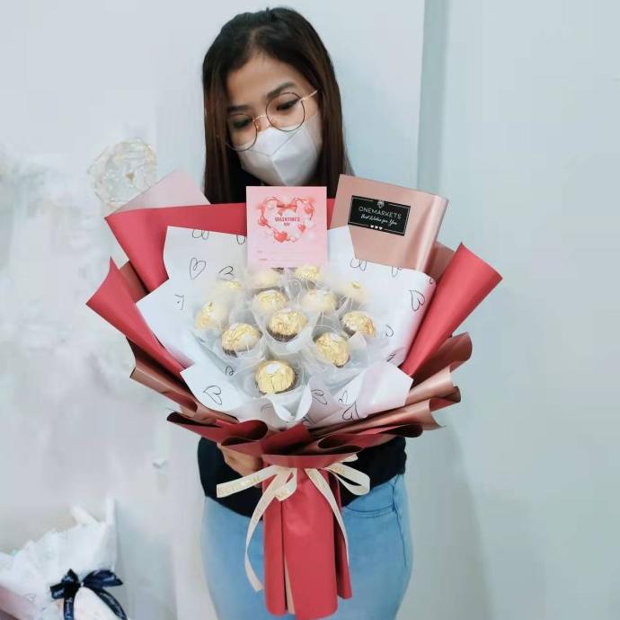 

BUKET COKLAT ANNIVERSARY/ KADO VALENTINE/ KADO ULANG TAHUN 12C 1119 DG654EAFVD