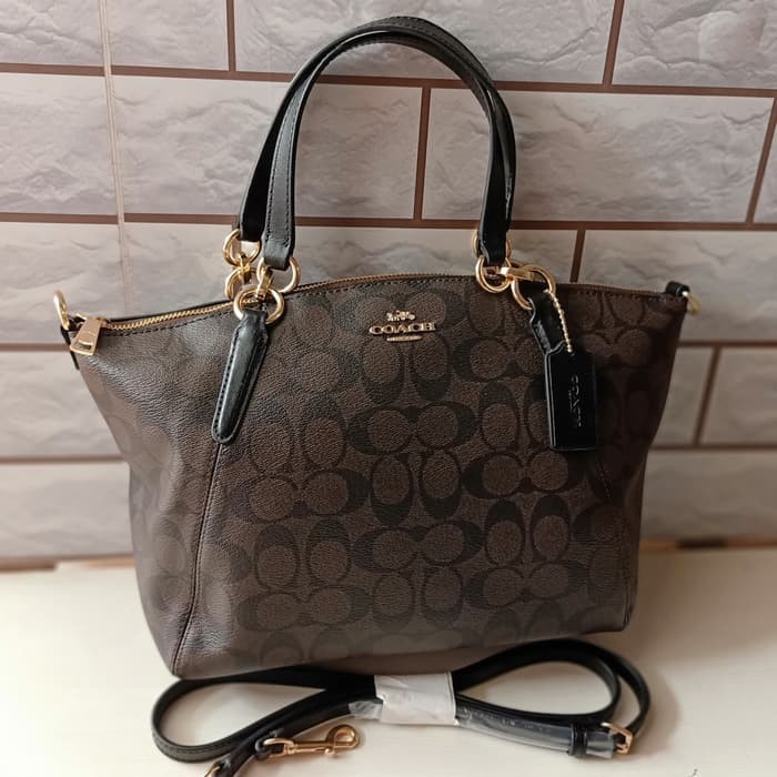 TAS WANITA COACH ORIGINAL - COACH KELSEY SMALL SIGNATURE MAHOGANY PVC
