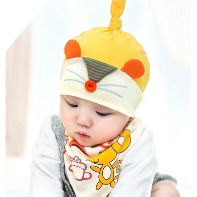 Satu Set Kupluk + Celemek | Bib + Hat Mouse