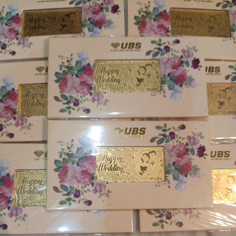 HAMPERS GIFT KADO UBS WEDDING 0.5 HAPPY WEDDING SPESIAL EDITION KADO PERNIKAHAN FREE POUCH CANTIK