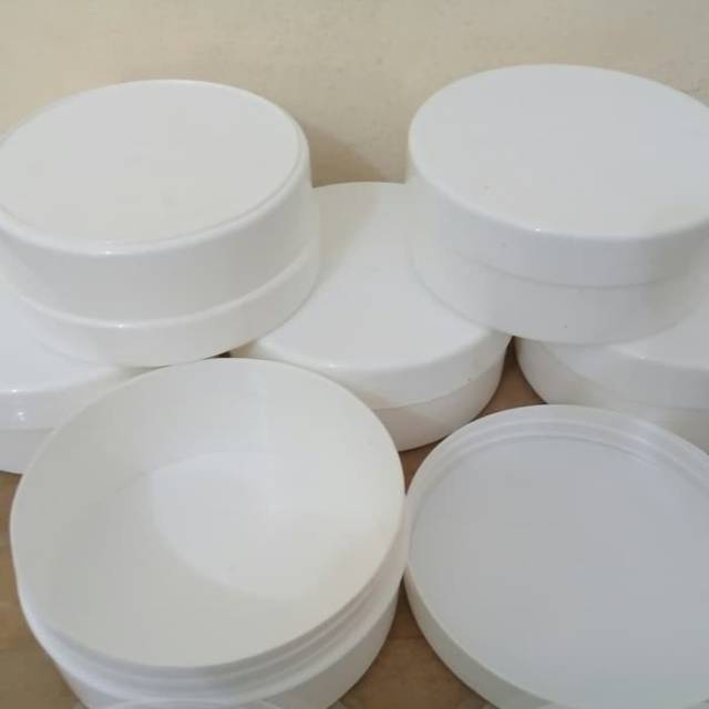 

Pot lulur putih 250 gr