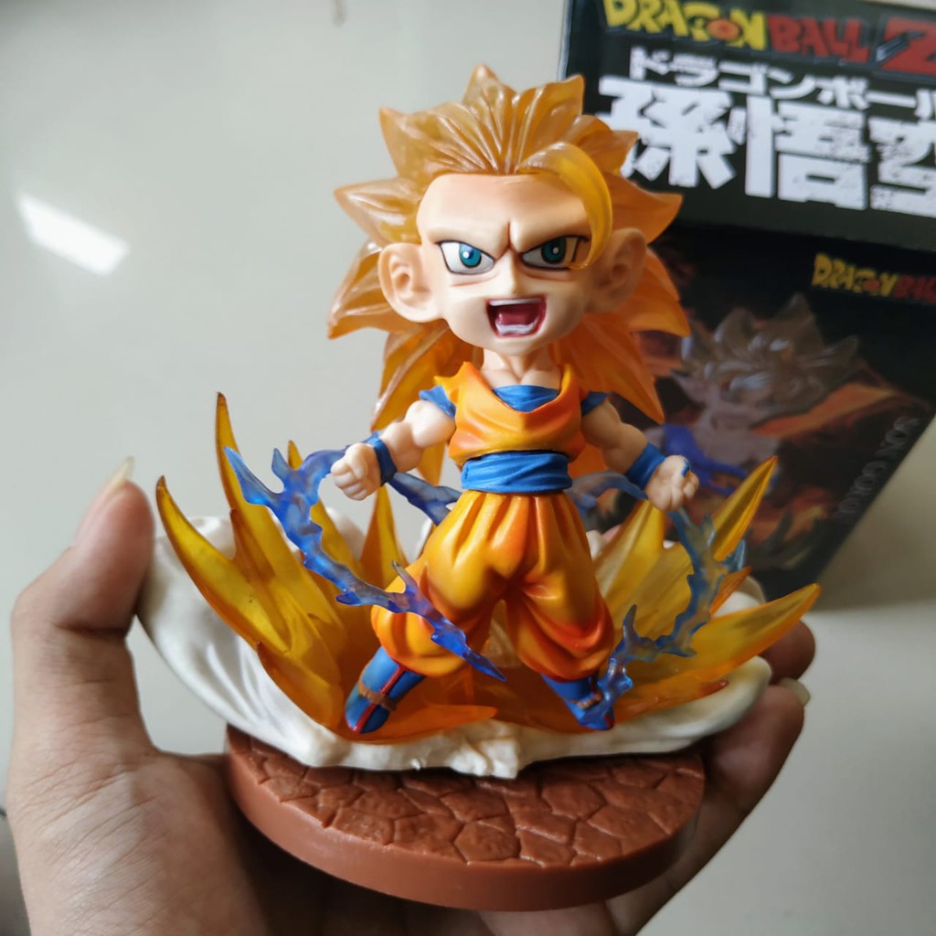 Figure Dragon Ball Z Goku Super Saiyan 3 Aura Effect