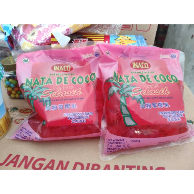 

Nata De Coco Selasih/Rasa strawberry/Rasa Jeruk kemasan plastik 1kg