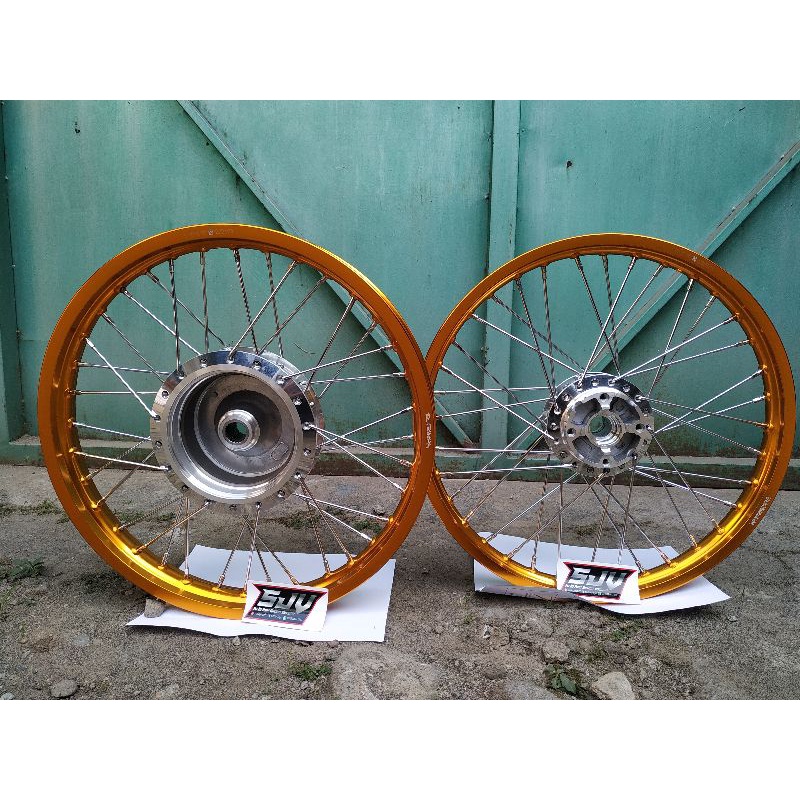 VELG SET PNP VARIO 125 RING 17 MURAH