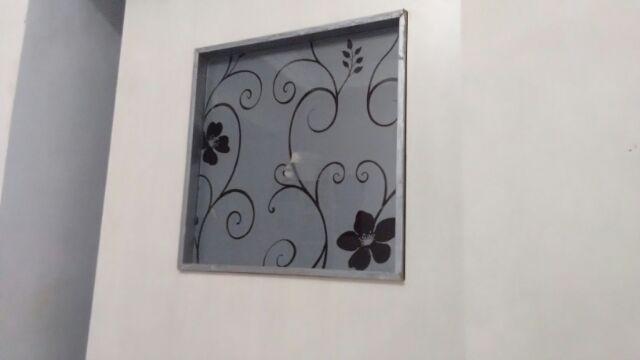 Stiker Kaca Motif Bunga Batik L-90 Cm