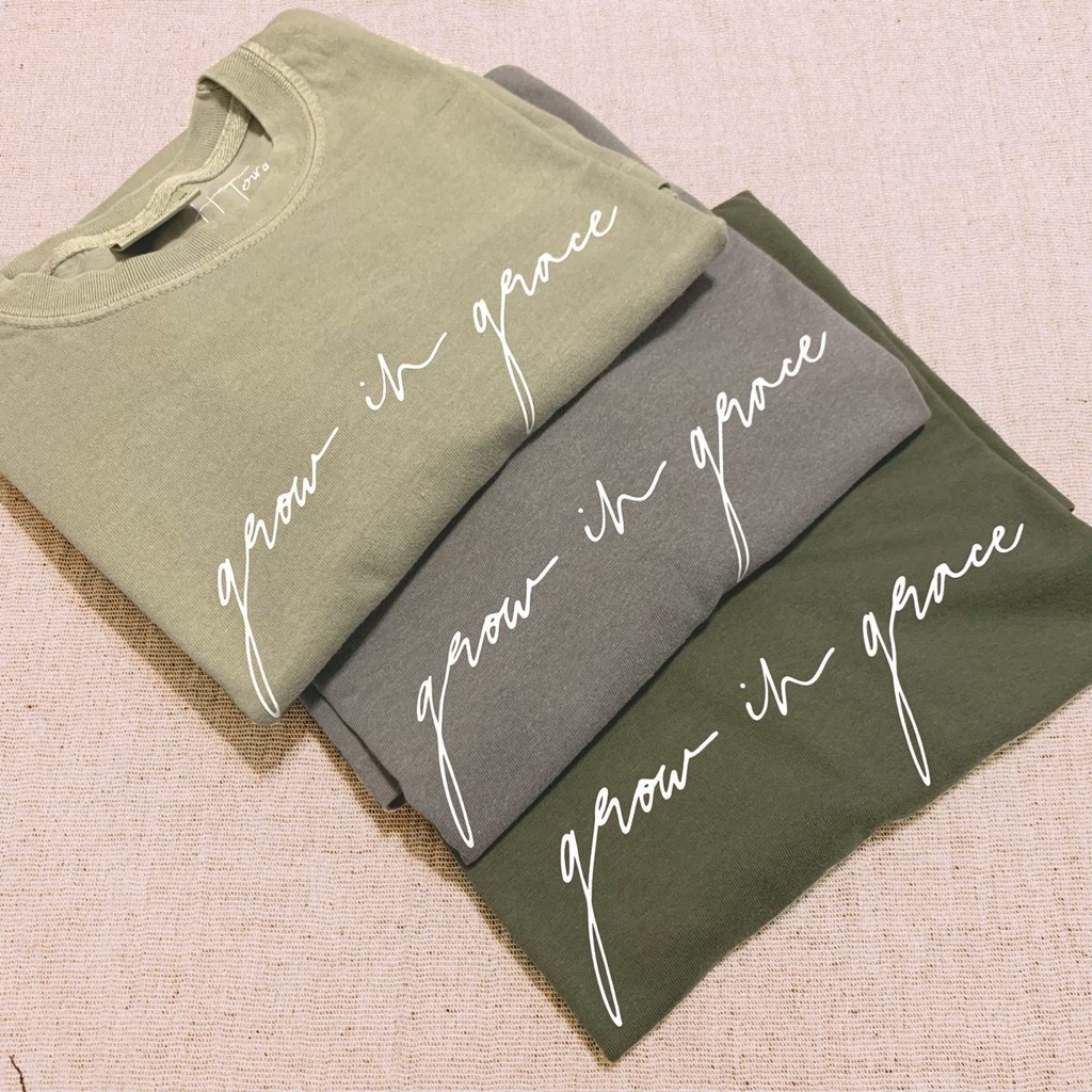 SWEATER WANITA PRIA GROW IN GRACE / SWEATER WANITA TEBAL