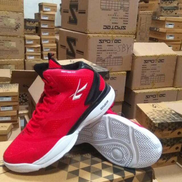 Sepatu basket spotec exodus red