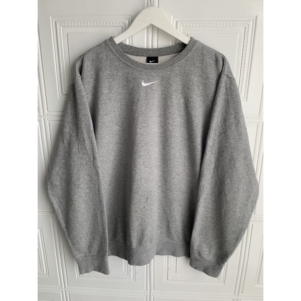 crewneck nike center swoosh second