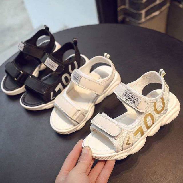 Shoes hundred