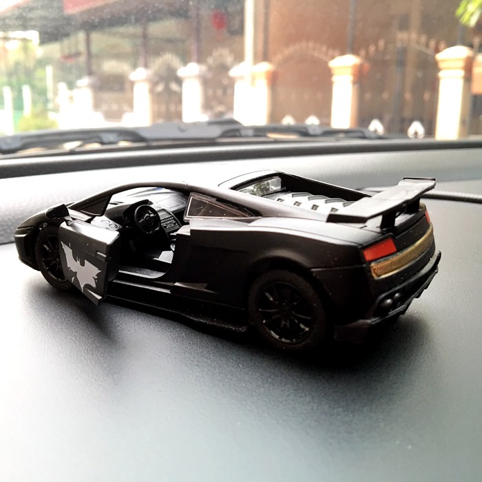 Parfume Pewangi Mobil Parfum Pajangan Miniatur Mobil Lamboghini Batman Captain Amerika Spiderman