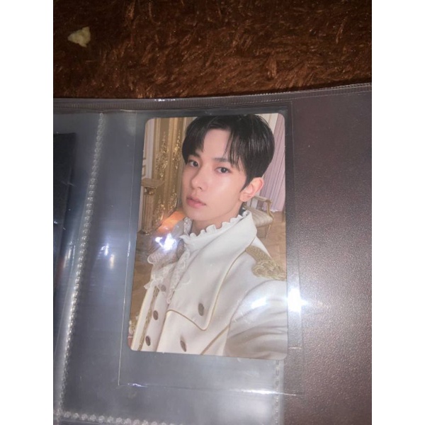 PC heeseung up selca